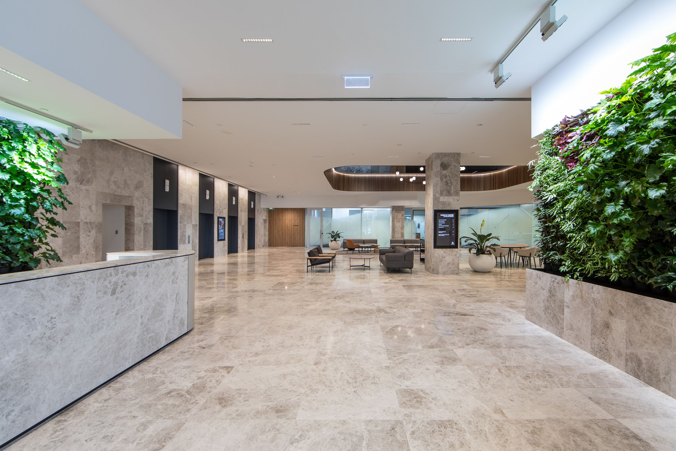 Cbre Engineering Durack Centre Lobby / Dawn Projects